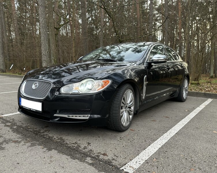 Photo 1 - Jaguar XF 2011 y Hatchback