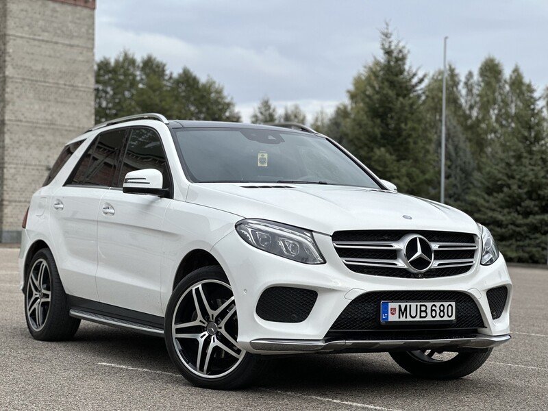 Photo 12 - Mercedes-Benz GLE 350 2018 y Off-road / Crossover