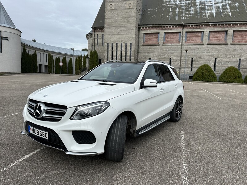 Photo 3 - Mercedes-Benz GLE 350 2018 y Off-road / Crossover