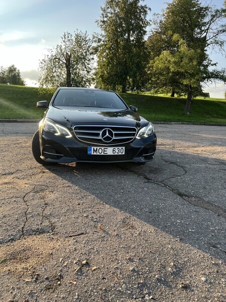 Photo 1 - Mercedes-Benz E 220 2014 y Sedan