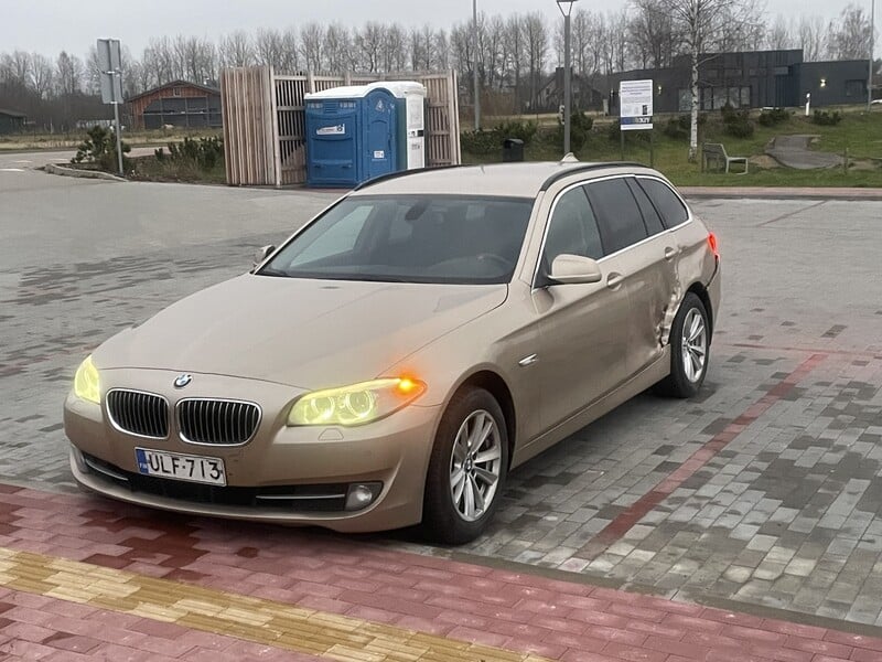 Photo 1 - Bmw 520 2010 y Wagon