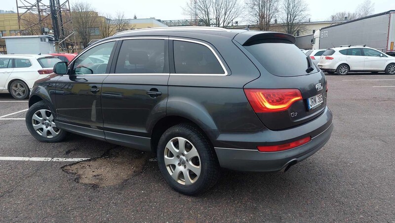 Photo 4 - Audi Q7 2012 y Off-road / Crossover