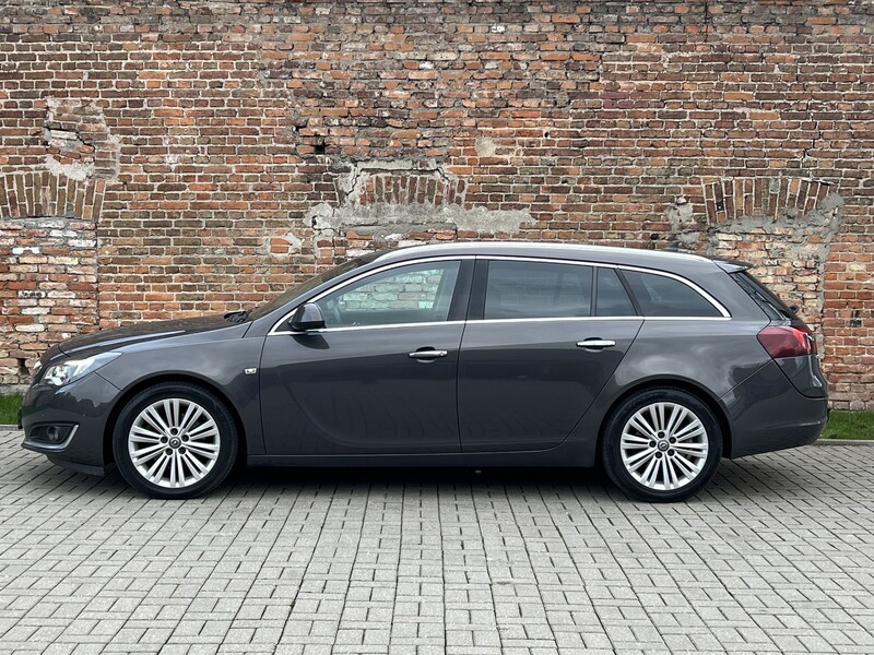 Фотография 6 - Opel Insignia 2014 г Универсал