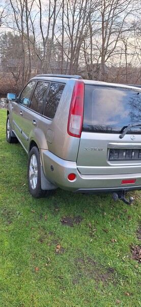 Photo 3 - Nissan X-Trail 2004 y Off-road / Crossover