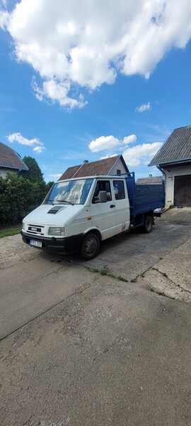 Photo 1 - Iveco Daily 1999 y Dump truck