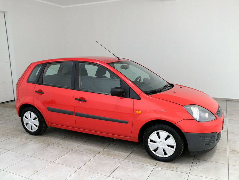 Photo 1 - Ford Fiesta 2006 y Hatchback