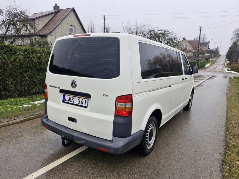 Photo 6 - Volkswagen Transporter 2009 y Minibus