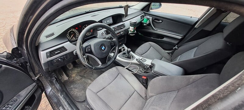 Photo 9 - Bmw 318 E91 2008 y