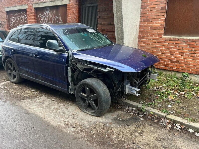 Photo 5 - Audi Q5 2010 y Off-road / Crossover