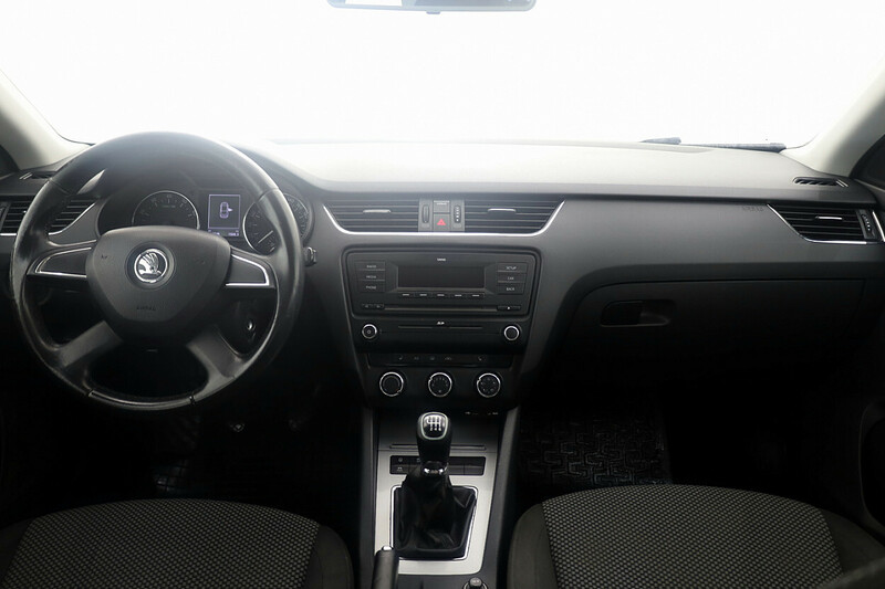 Photo 5 - Skoda Octavia 2013 y Hatchback