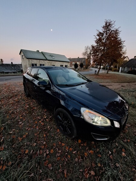 Фотография 7 - Volvo V60 I 2013 г