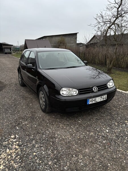 Photo 1 - Volkswagen Golf IV 1998 y