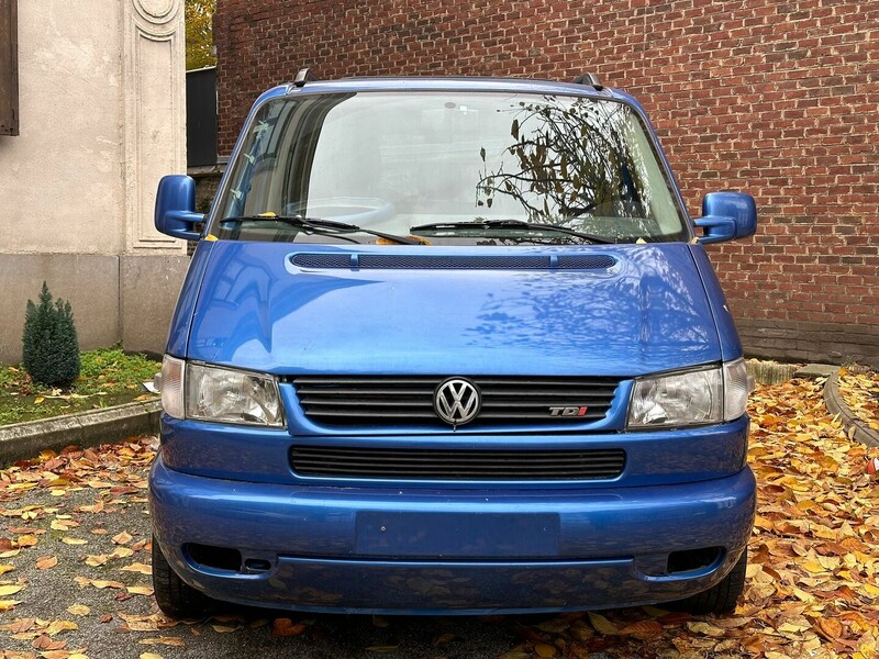 Photo 2 - Volkswagen Multivan 2000 y Minibus