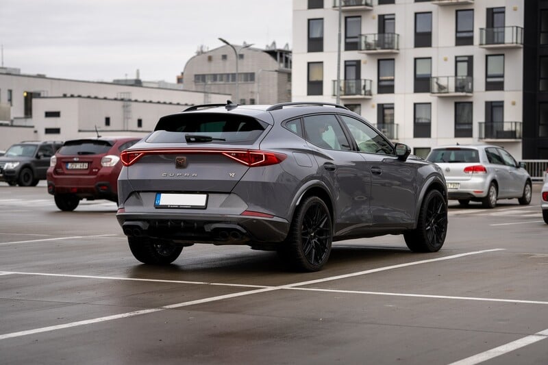 Photo 3 - Cupra Formentor 2022 y Off-road / Crossover