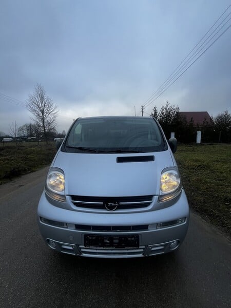 Фотография 4 - Renault Trafic 2005 г Микроавтобус