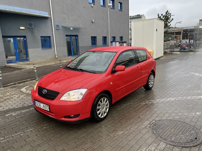 Nuotrauka 1 - Toyota Corolla 2003 m Hečbekas