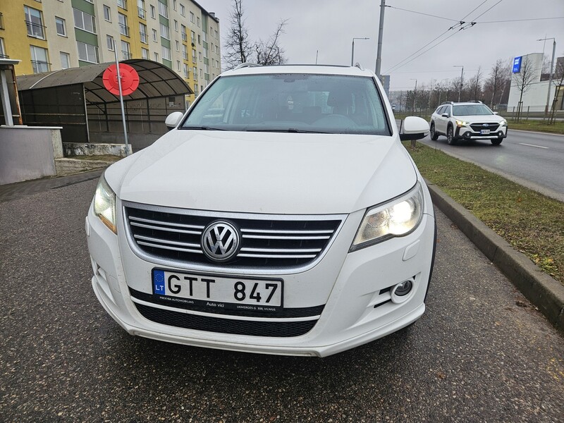 Photo 5 - Volkswagen Tiguan 2010 y Off-road / Crossover