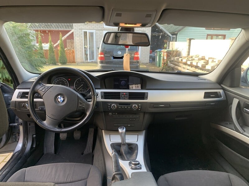 Nuotrauka 9 - Bmw 318 2008 m Universalas