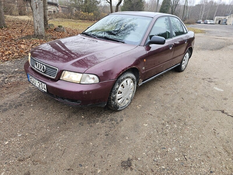 Photo 7 - Audi A4 1997 y Wagon