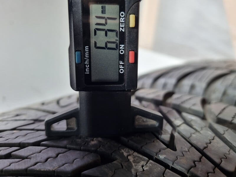 Photo 4 - Goodyear 6mm R20 winter tyres passanger car