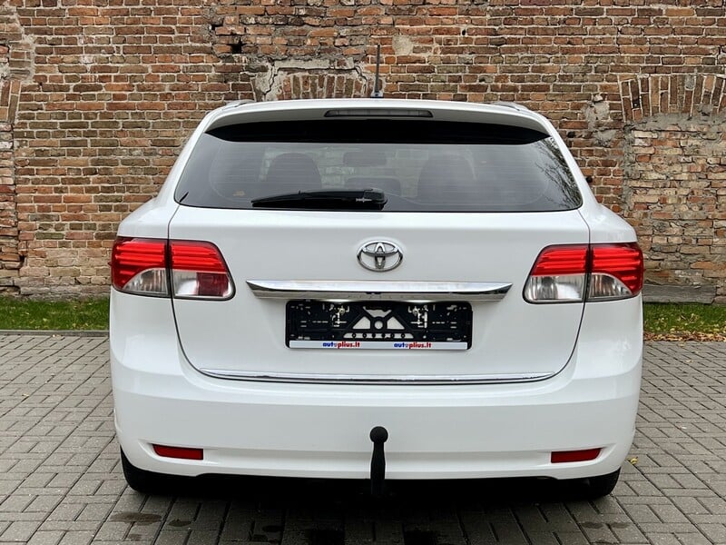 Nuotrauka 10 - Toyota Avensis 2012 m Universalas