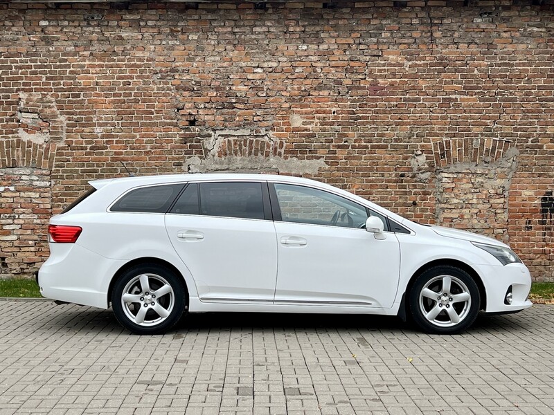 Nuotrauka 5 - Toyota Avensis 2012 m Universalas