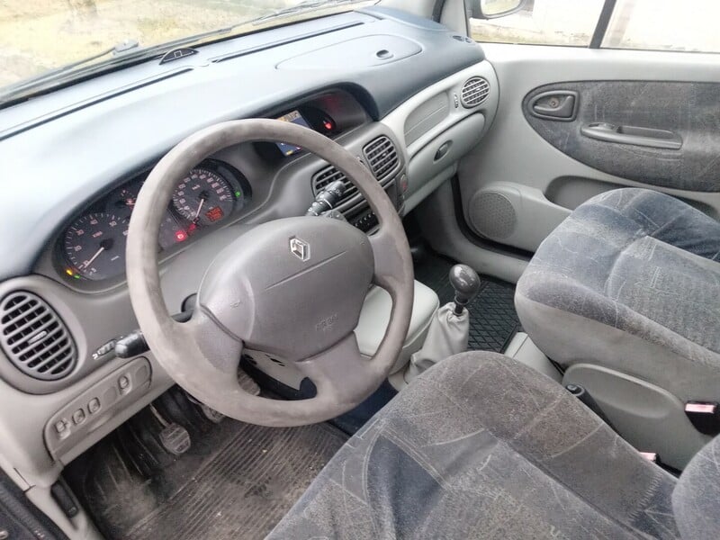 Фотография 11 - Renault Scenic I dti 1.9 2000 г