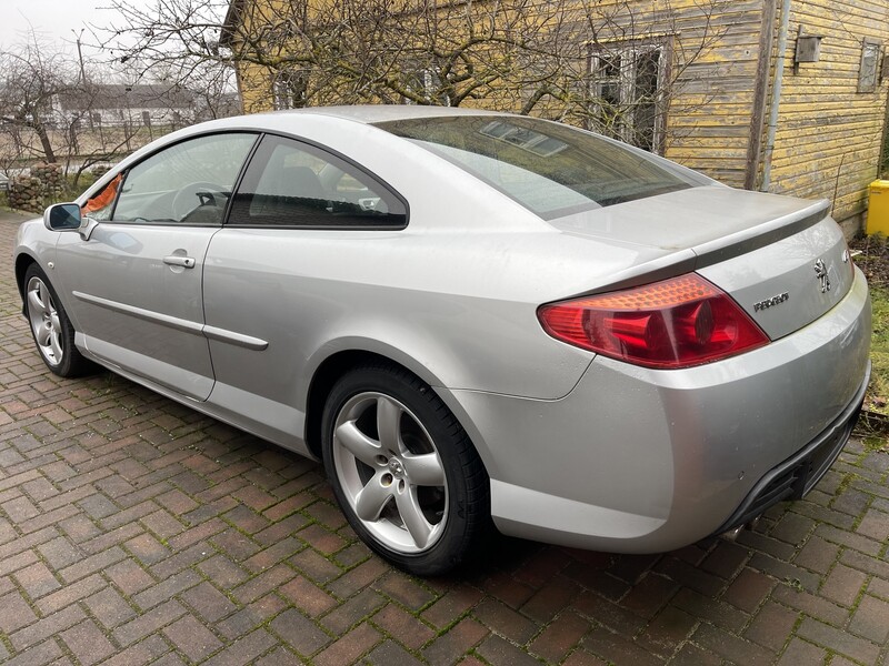 Photo 1 - Peugeot 407 2006 y Coupe