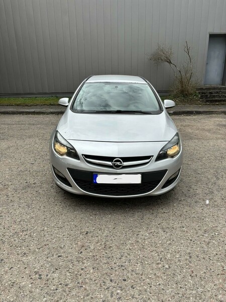 Photo 2 - Opel Astra 2013 y Wagon