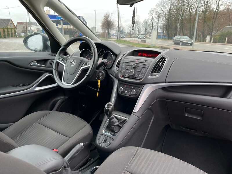 Nuotrauka 13 - Opel Zafira Tourer 2013 m Vienatūris