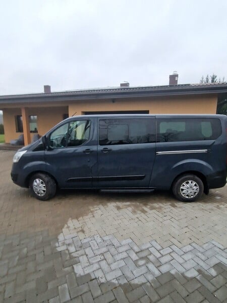 Nuotrauka 13 - Ford Tourneo Custom 2014 m Vienatūris