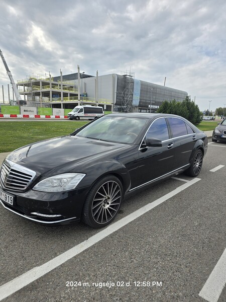 Фотография 8 - Mercedes-Benz S 500 2008 г Седан