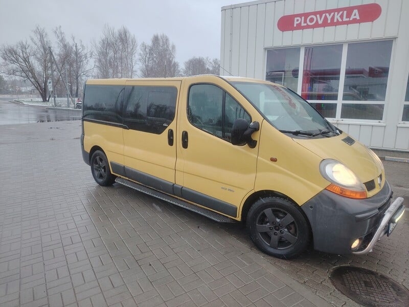 Photo 4 - Renault Trafic II 2006 y