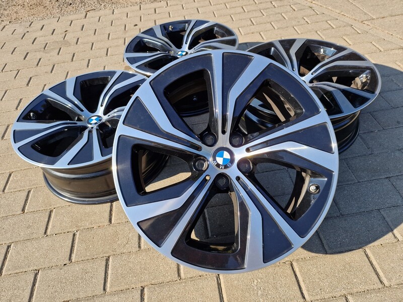 Photo 1 - BMW X3 G01 Style 689 X3 light alloy R18 rims