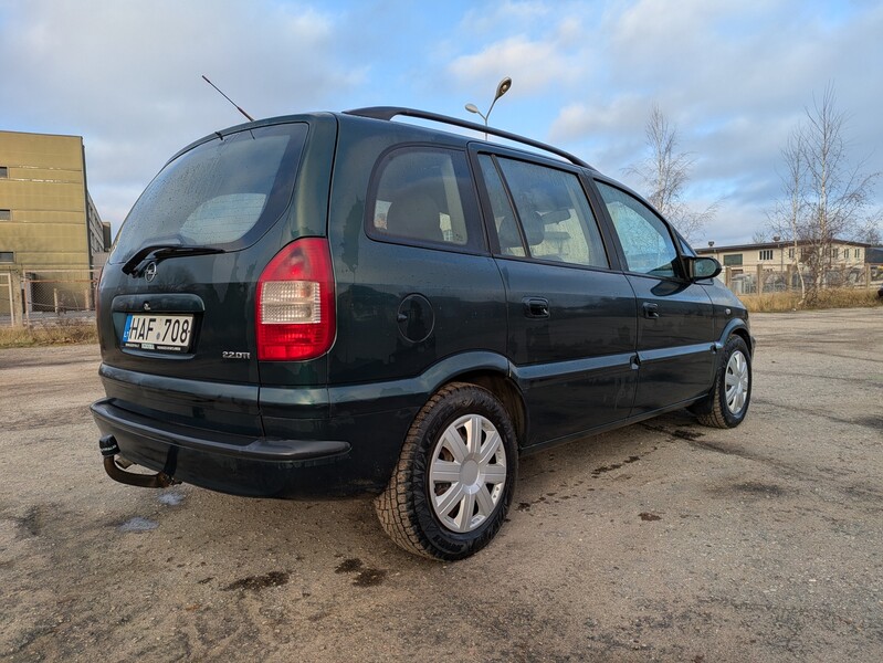 Фотография 4 - Opel Zafira 2005 г Хэтчбек