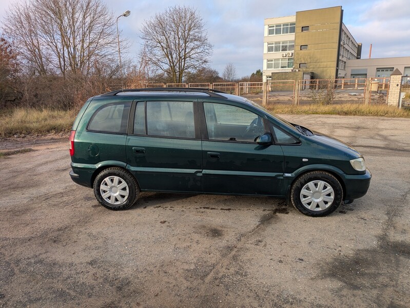 Фотография 6 - Opel Zafira 2005 г Хэтчбек