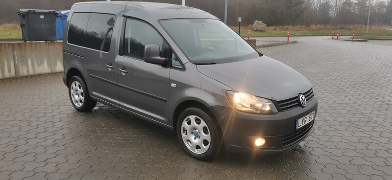 Photo 2 - Volkswagen Caddy 2011 y Commercial auto (with box)