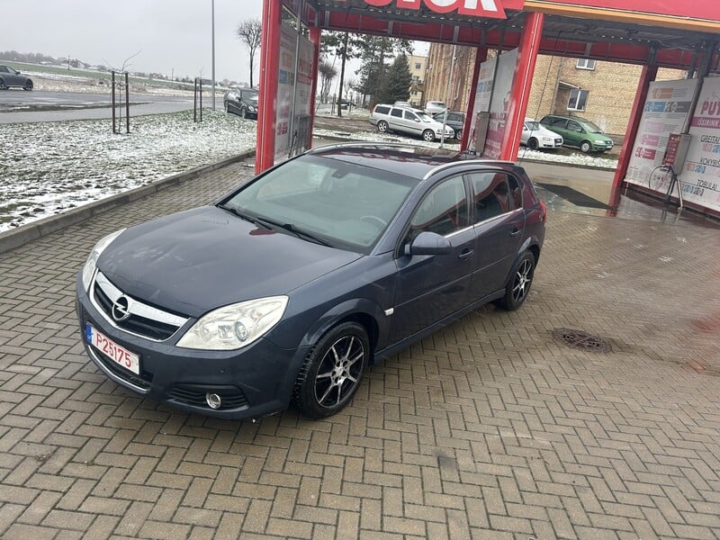 Photo 1 - Opel Signum 2006 y Hatchback