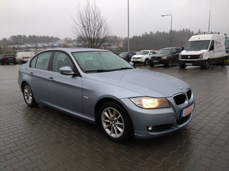 Фотография 4 - Bmw 320 2011 г Седан