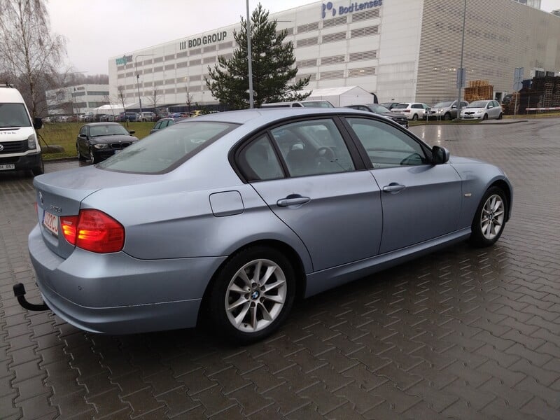 Фотография 5 - Bmw 320 2011 г Седан