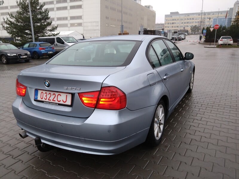 Фотография 6 - Bmw 320 2011 г Седан