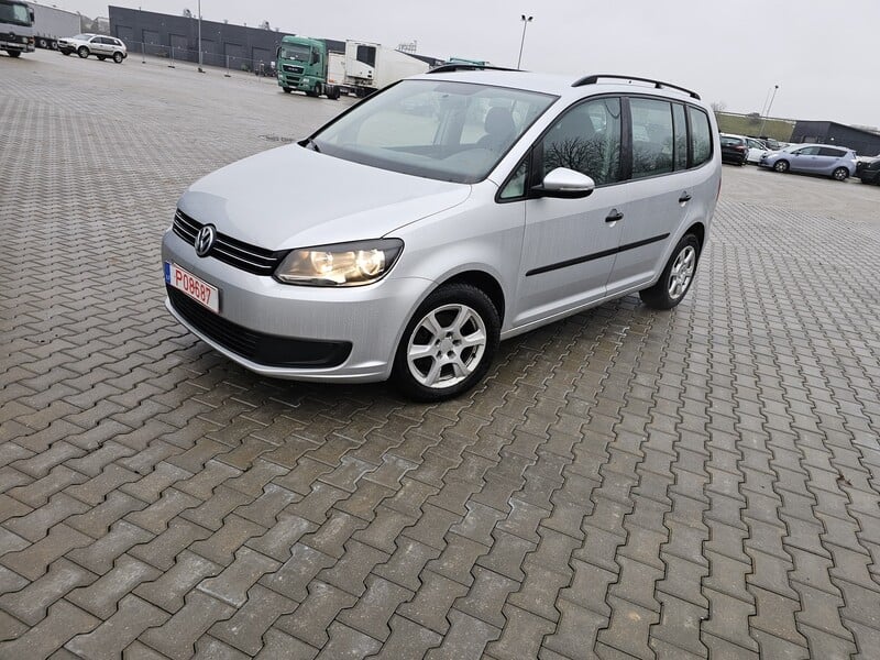 Photo 1 - Volkswagen Touran 2011 y Van