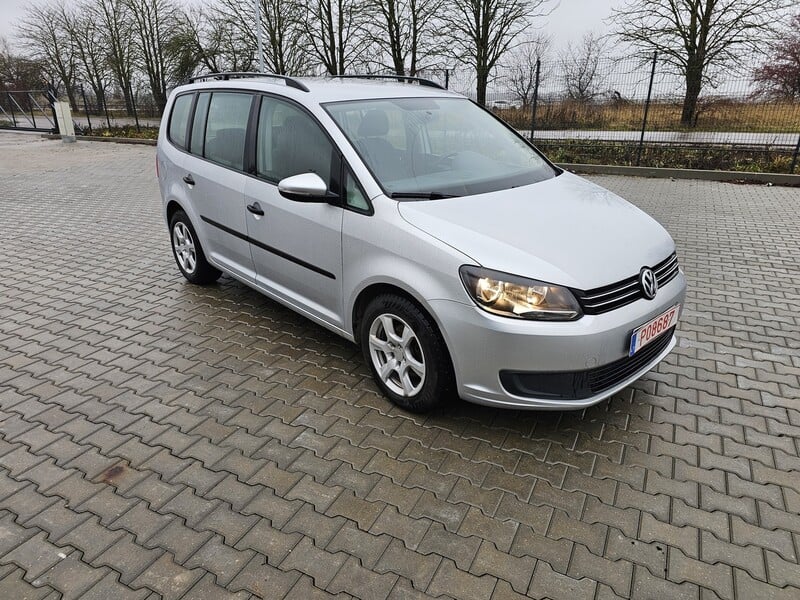 Photo 10 - Volkswagen Touran 2011 y Van