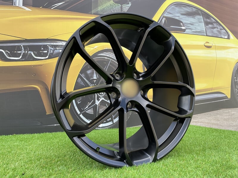 Фотография 3 - Autowheels Gambit Style Porsche Cayenne литые R20 диски