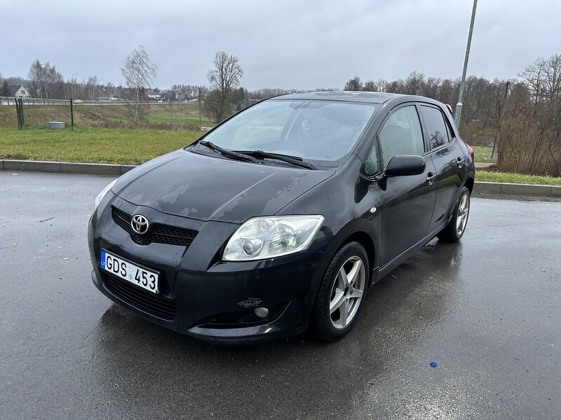 Photo 1 - Toyota Auris 2007 y Hatchback