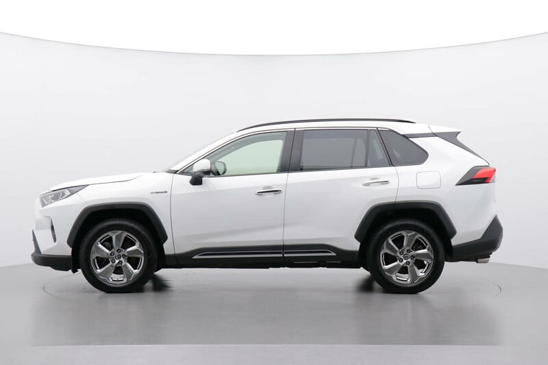 Photo 3 - Toyota RAV4 2019 y Off-road / Crossover