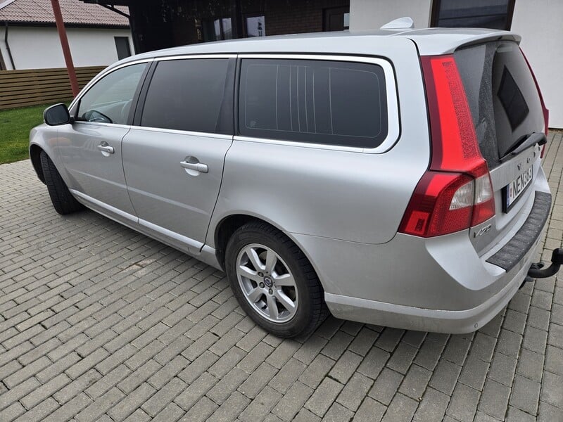 Photo 3 - Volvo V70 D3 2013 y