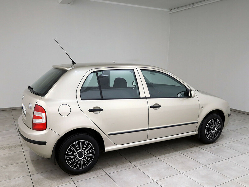 Фотография 3 - Skoda Fabia 2006 г Хэтчбек