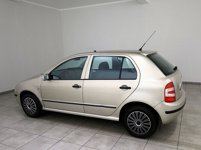 Фотография 4 - Skoda Fabia 2006 г Хэтчбек