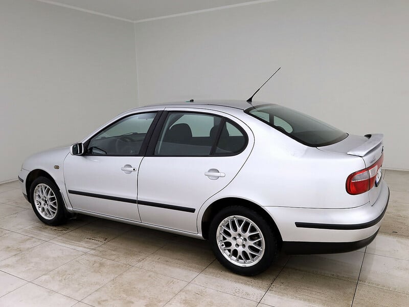 Photo 4 - Seat Toledo 2000 y Sedan